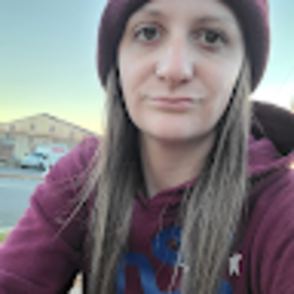 Meet your Posher, Naryssa - Picture 1 of 1